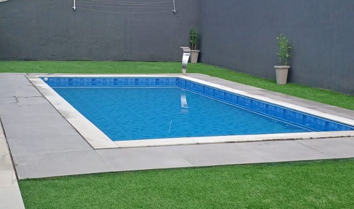 casa-700m2-piscina-4-suites-condomio-fechado-monterrey-venda-lareira-forno (23)