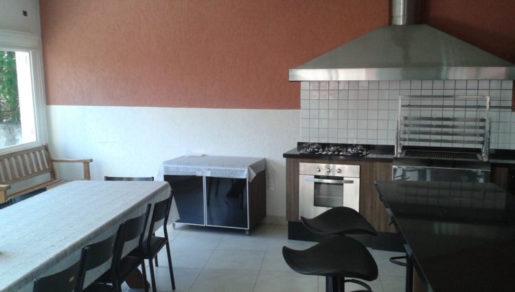 sobrado-3-dorm-300m2-ponte-grande-serra-itapeti (20)