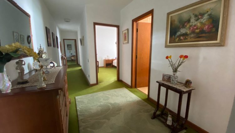 casa-térrea-5-suites-350m2-vila-oliveira (4)