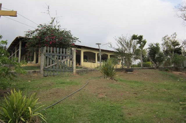 sitio-venda-moralogia-mogi-das-cruzes-casa-piscina-20milm2 (4)