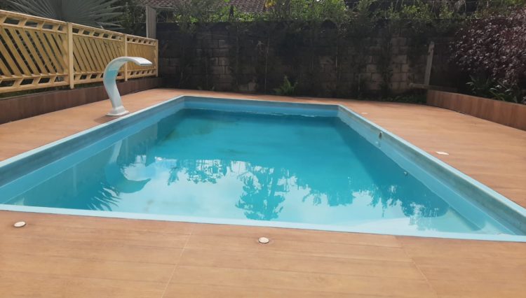 sitio-urbano-1000m2-piscina-campos-casa-3-dorm-mogi (7)