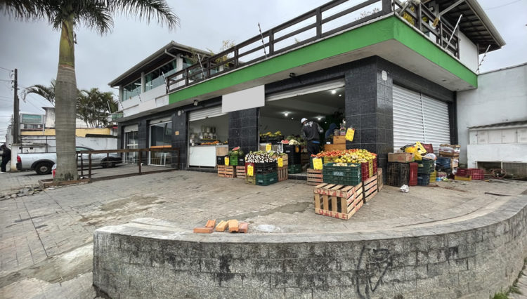 4saloes-comerciais-botujuru-2-pavimentos-mais-casa-venda (27)