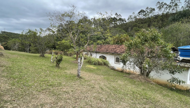 sitio-20mil-m2-venda-serra-itapeti-mogi-corrego-casa-sede (11)