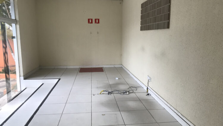 predio-comercial-8salas-recpeção-vagas-grande-faxada-centro440m2 (1)