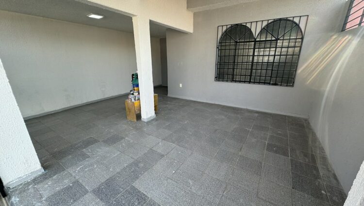 casa-térrea-3-dorm-banheiro-edícula-com-suíte-garagem-2-carros-136m2-reformada-cezar-de-souza (31)