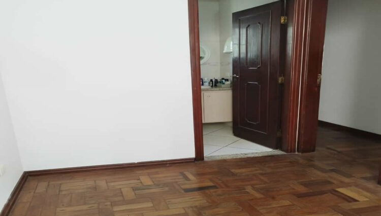 sobrado-comercial-238m2-vila-oliveira-garagem-2-carros-mogi (1)