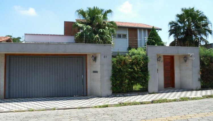 sobrado-850m2-4-suites-churrasqueira-piscina-jardim-mesquita-jacareí-venda (30)