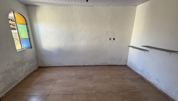 casa-térrea-2-dorm+edi´cula-2-dormitórios-113m2-mogilar-venda (16)